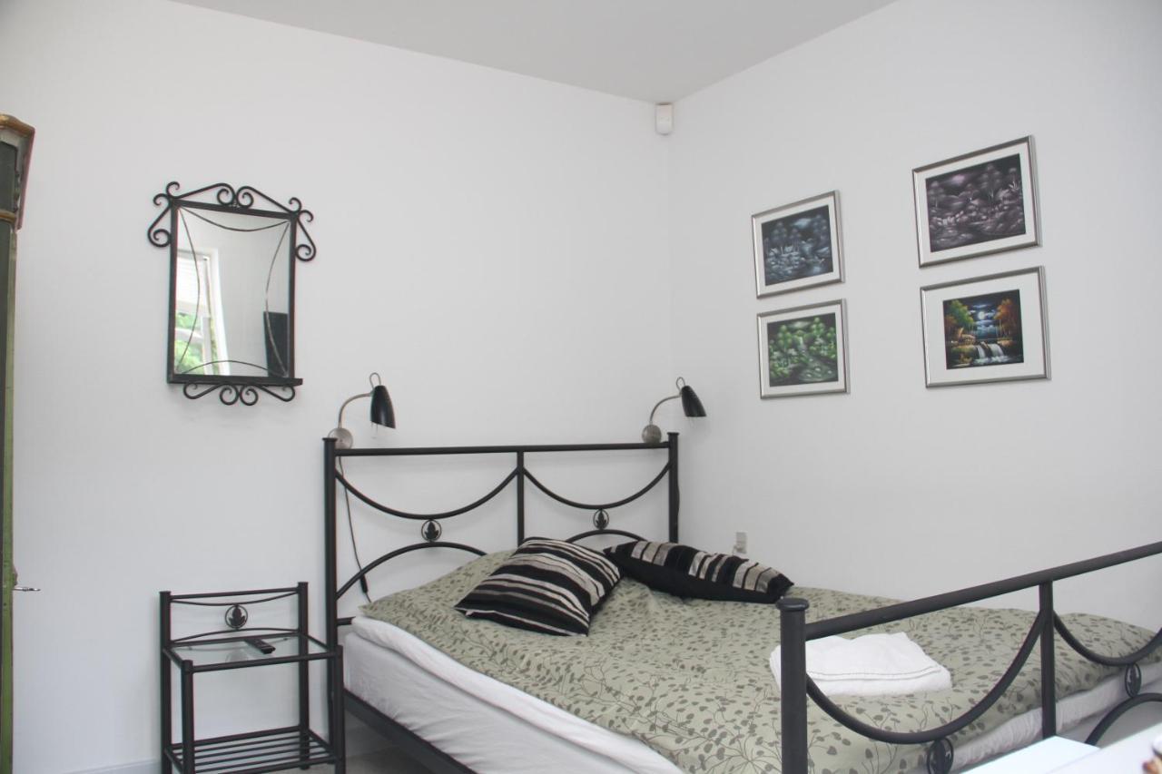 Engesvang Bed & Breakfast And Holiday Home 外观 照片